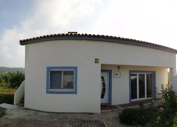 Alojamento de Acomodação e Pequeno-almoço Casinha D'alice Et Serge